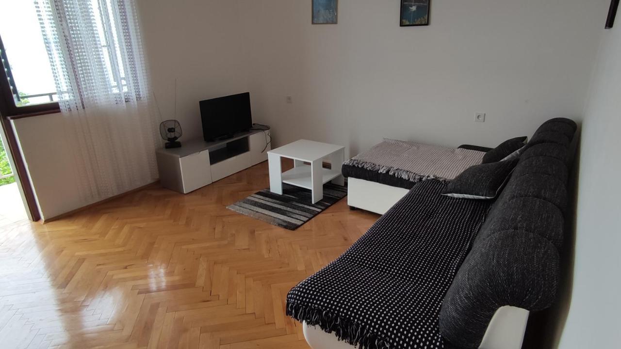 Apartment Meri 2Nd Floor Dramalj Kültér fotó
